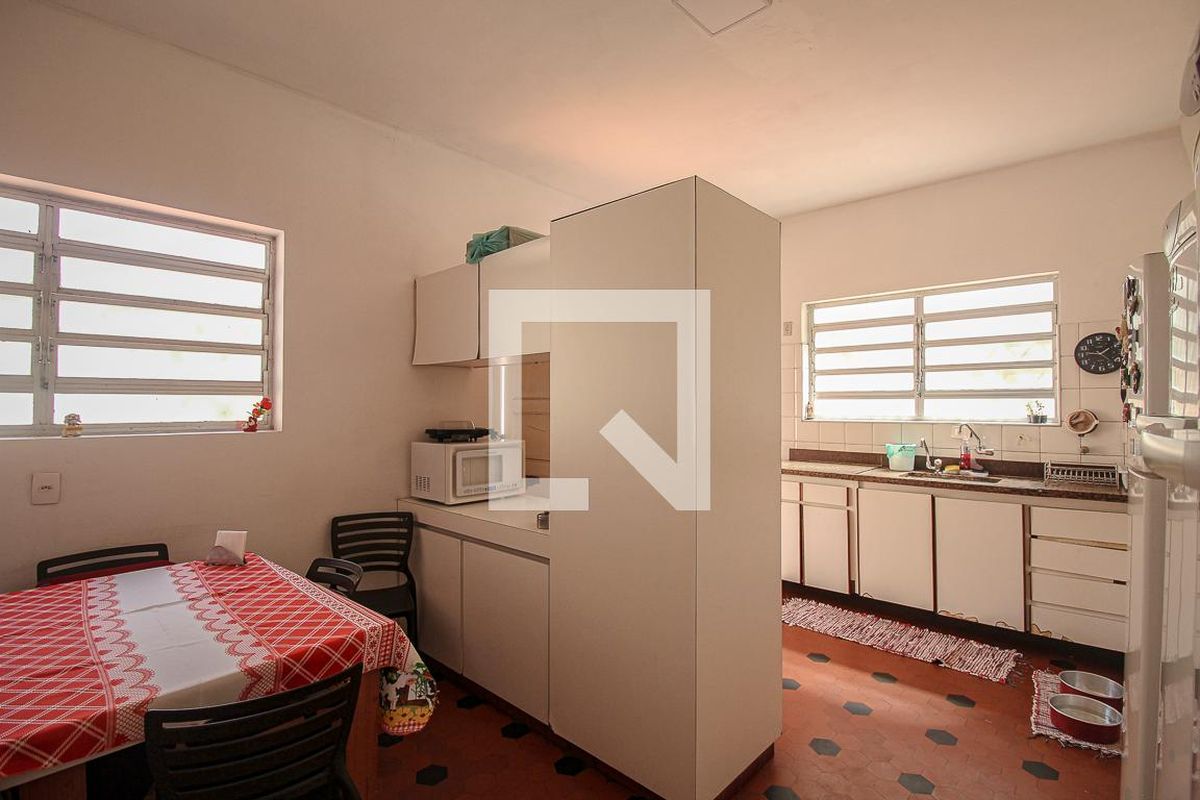 Casa, 5 quartos, 300 m² - Foto 49