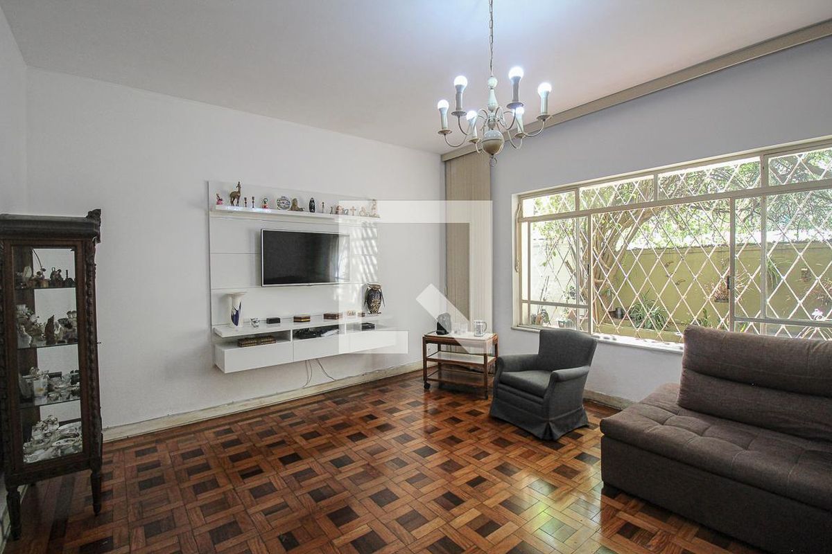 Casa, 5 quartos, 300 m² - Foto 1