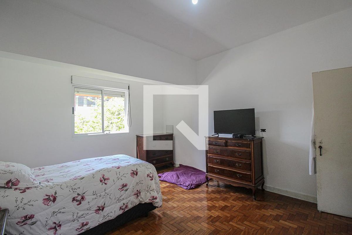 Casa, 5 quartos, 300 m² - Foto 34