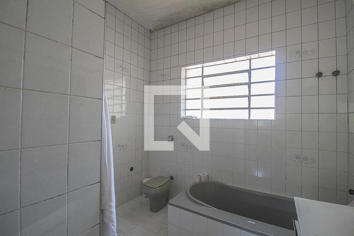Casa, 5 quartos, 300 m² - Foto 37