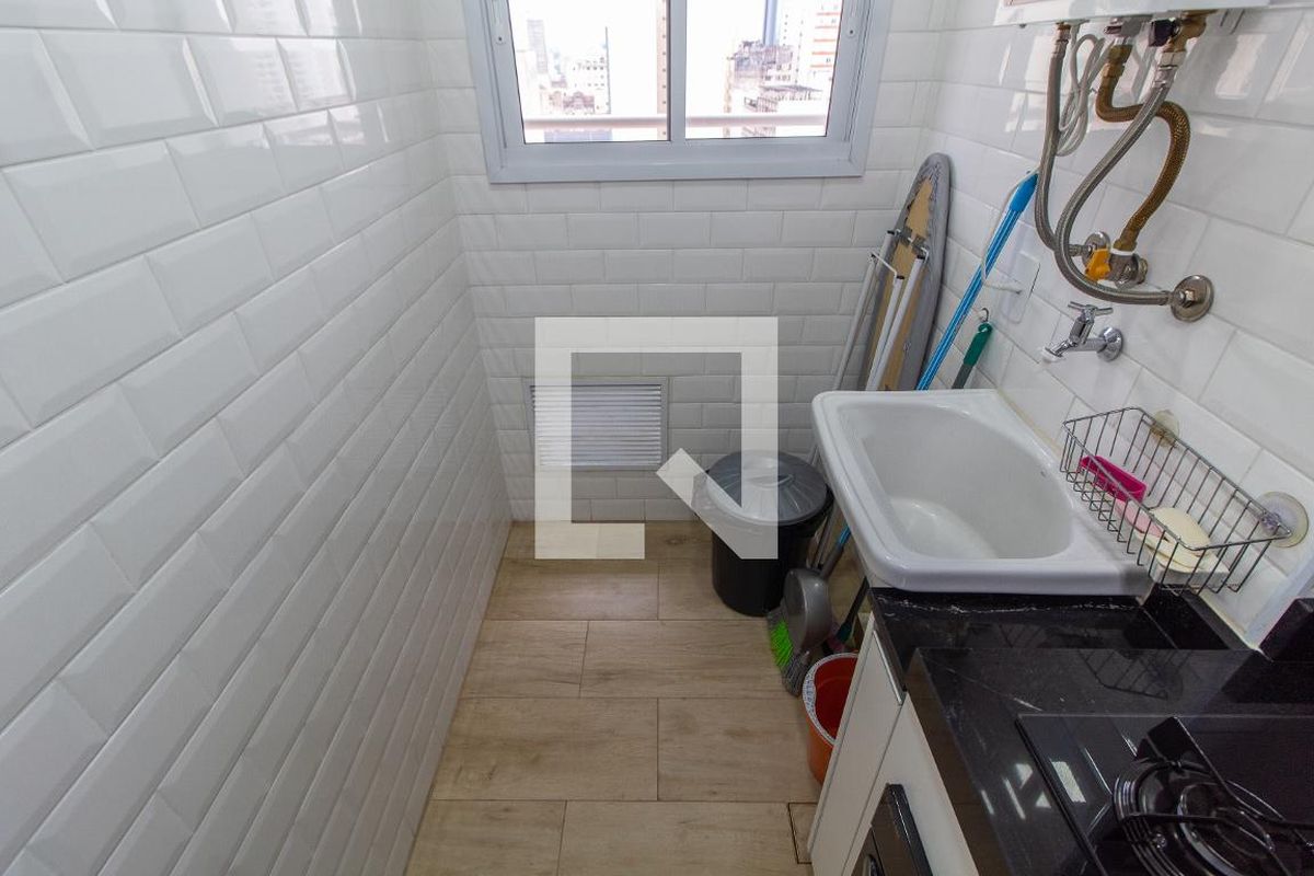 Apartamento à Venda - Centro, 1 Quarto,  40 m2 em , Campinas - sp | SoloBR