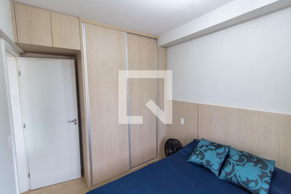 Apartamento à Venda - Centro, 1 Quarto,  40 m2 em , Campinas - sp | SoloBR