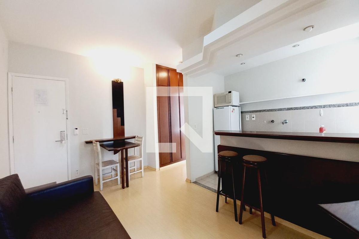 Apartamento à Venda - Cambuí, 1 Quarto,  50 m2 em , Campinas - sp | SoloBR