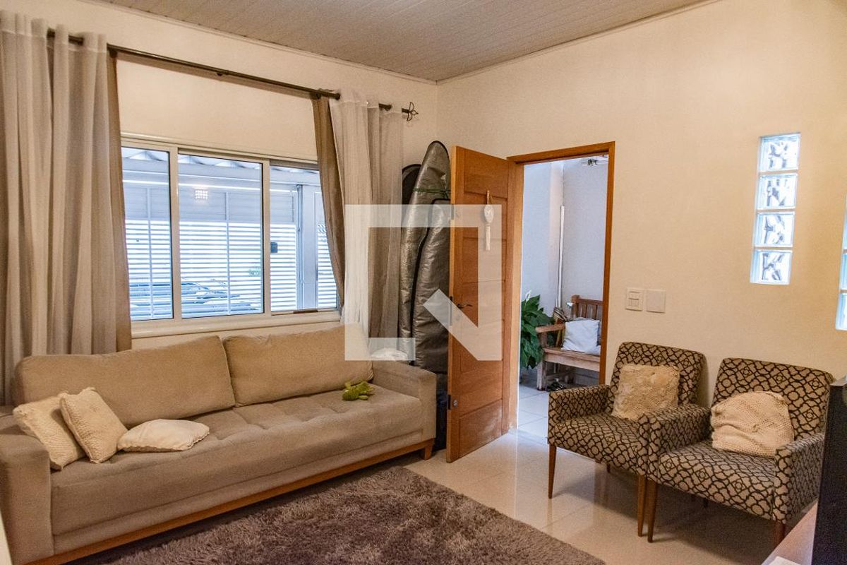 Casa, 2 quartos, 180 m² - Foto 2