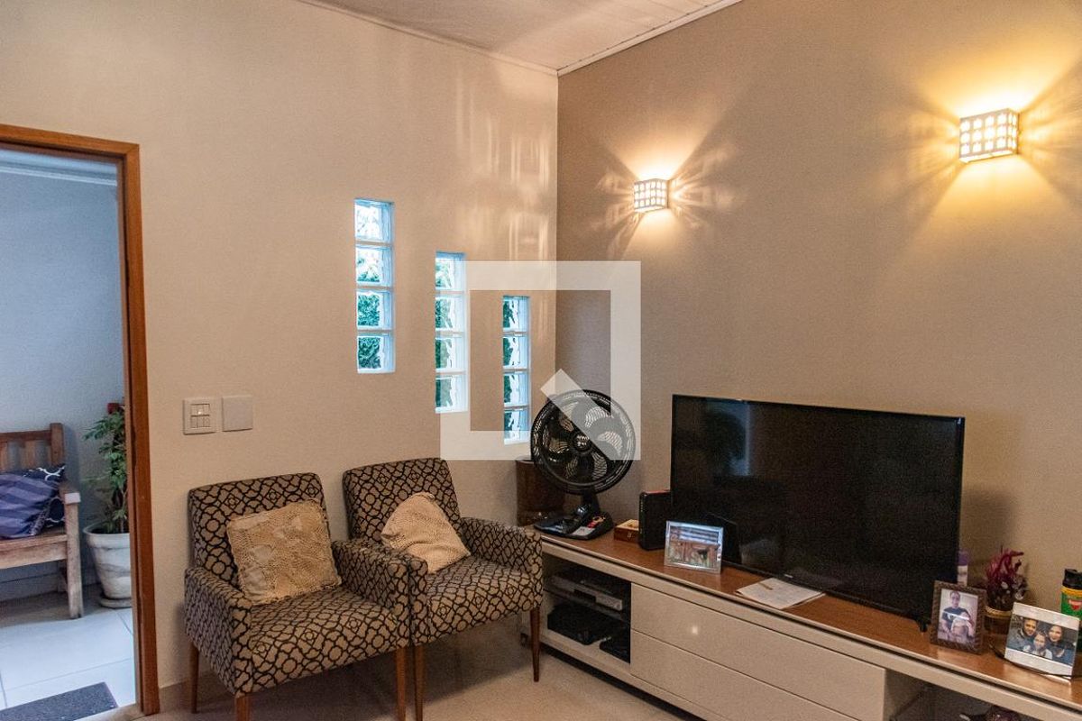 Casa, 2 quartos, 180 m² - Foto 9