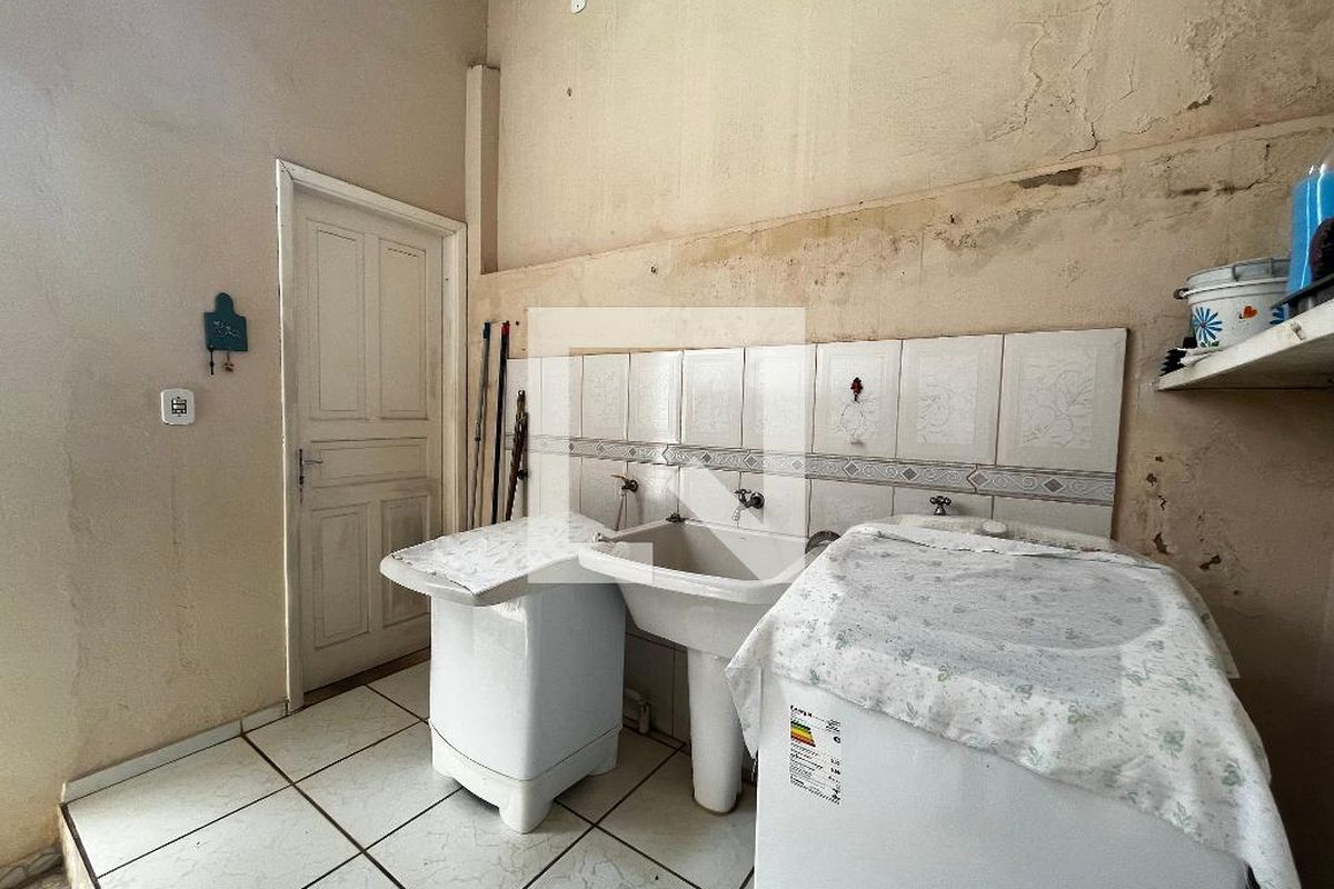 Casa à Venda - Jardim Chapadão, 6 Quartos,  355 m2 em , Campinas - sp | SoloBR