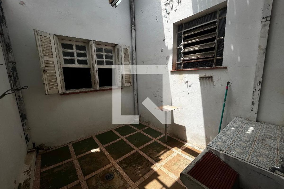 Casa à Venda - Jardim Chapadão, 6 Quartos,  355 m2 em , Campinas - sp | SoloBR