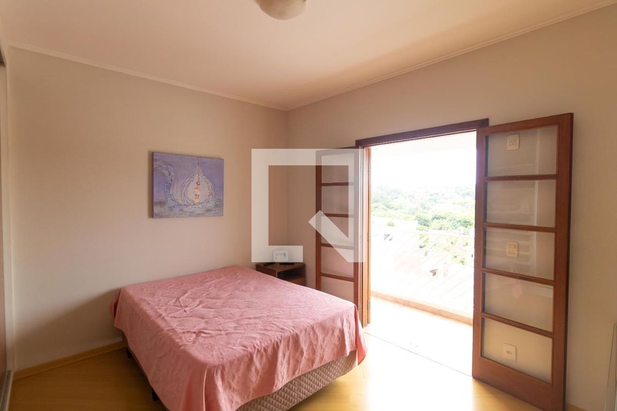 Casa à Venda - Vila Brandina, 4 Quartos,  540 m2 em , Campinas - sp | SoloBR
