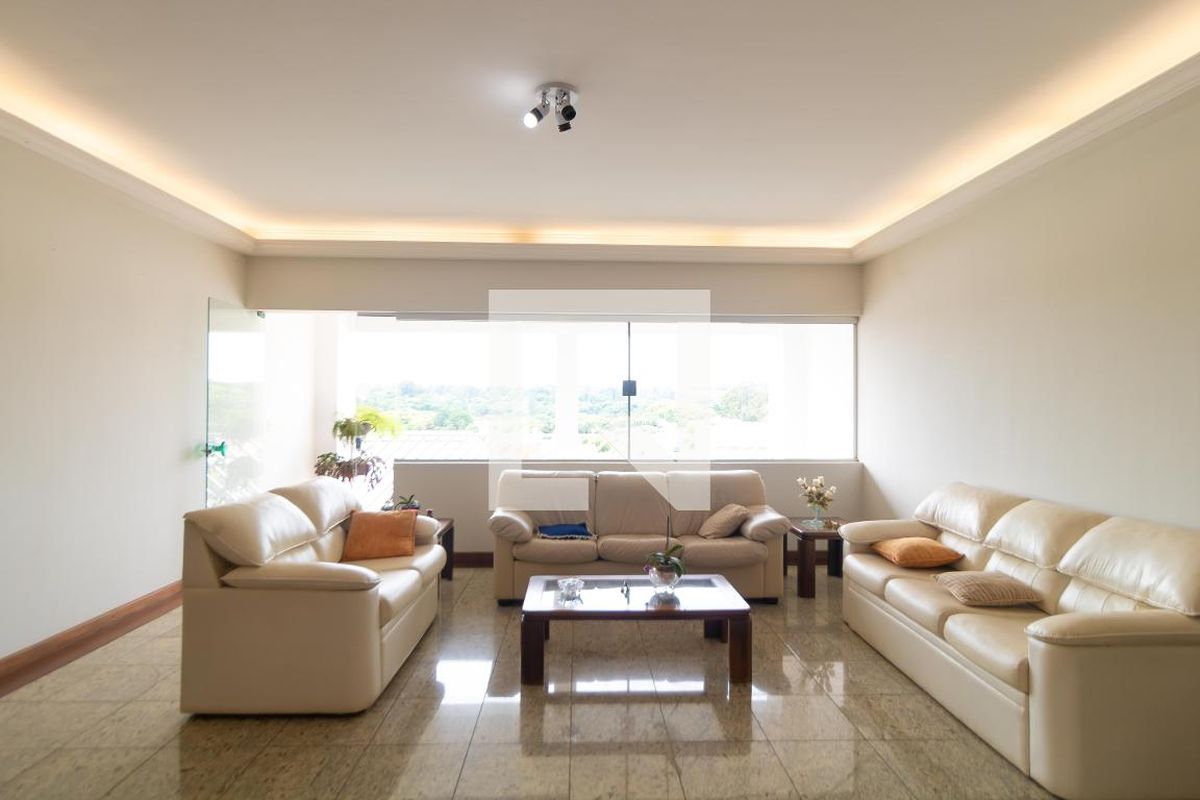 Casa à Venda - Vila Brandina, 4 Quartos,  540 m2 em , Campinas - sp | SoloBR