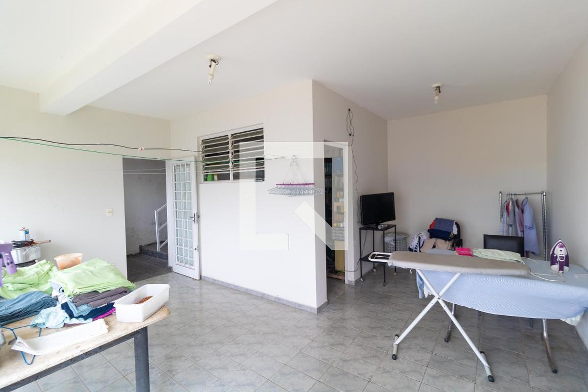 Casa à Venda - Vila Brandina, 4 Quartos,  540 m2 em , Campinas - sp | SoloBR