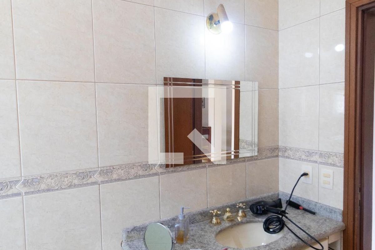 Casa à Venda - Vila Brandina, 4 Quartos,  540 m2 em , Campinas - sp | SoloBR