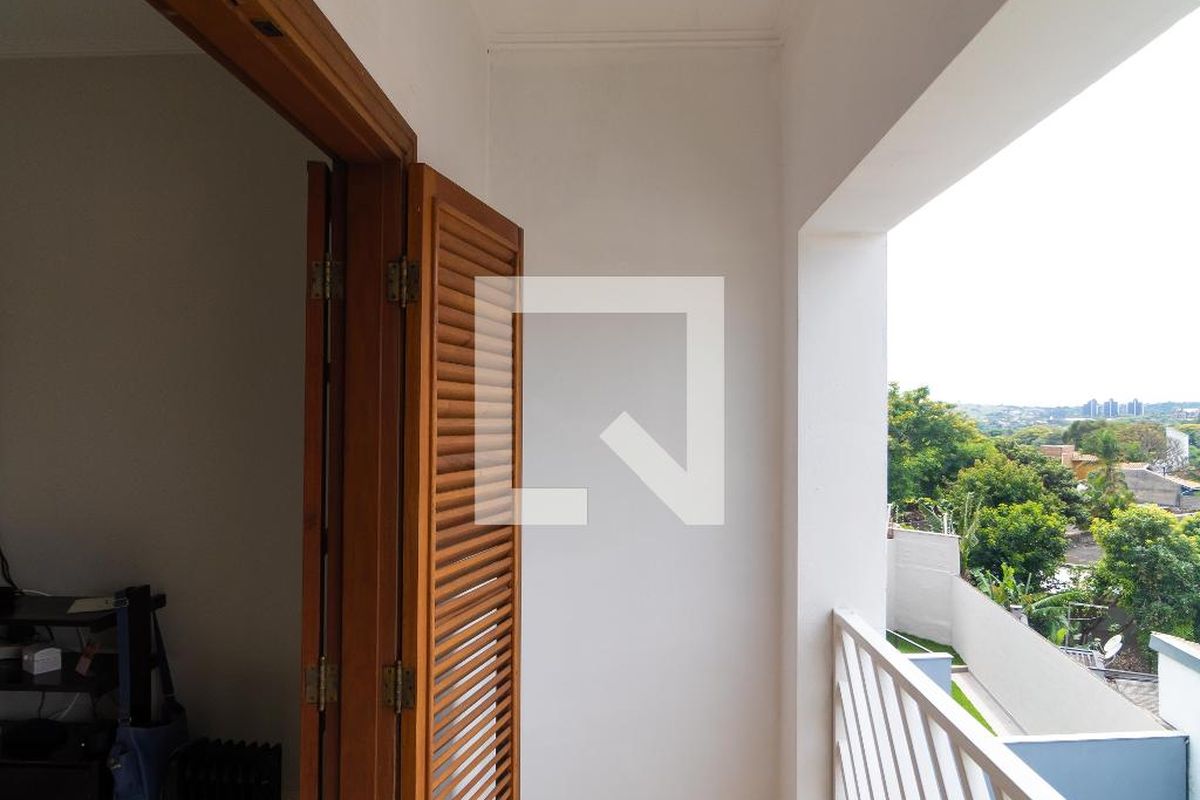 Casa à Venda - Vila Brandina, 4 Quartos,  540 m2 em , Campinas - sp | SoloBR
