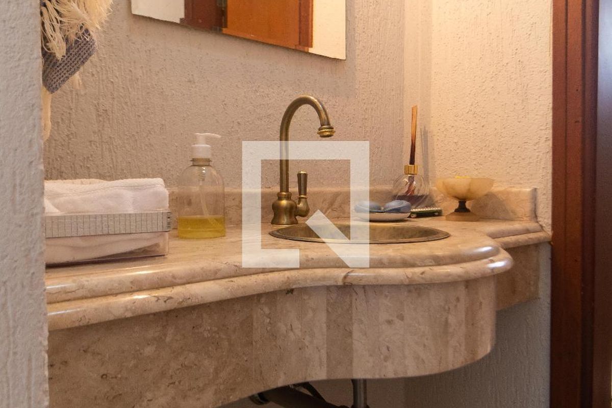 Casa à Venda - Vila Brandina, 4 Quartos,  540 m2 em , Campinas - sp | SoloBR