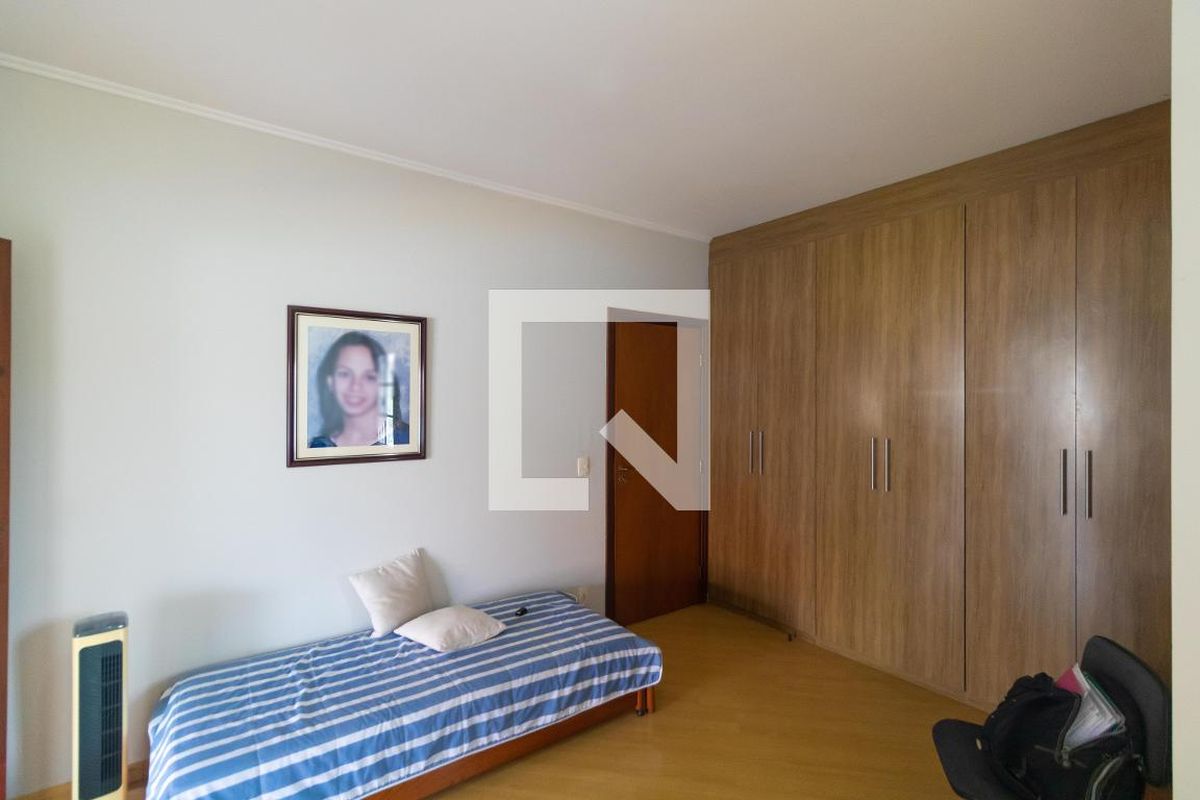Casa à Venda - Vila Brandina, 4 Quartos,  540 m2 em , Campinas - sp | SoloBR