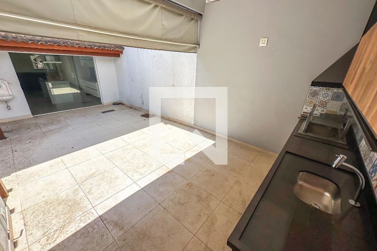 Casa, 3 quartos, 180 m² - Foto 51