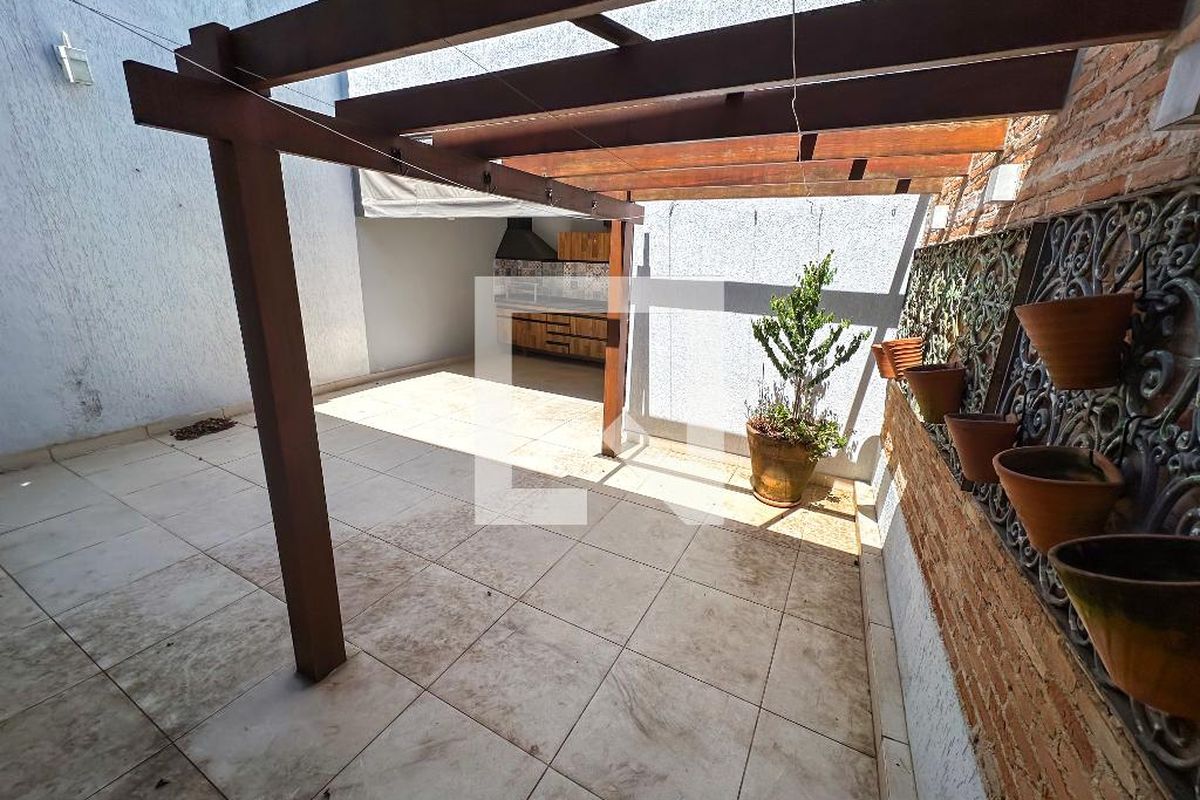 Casa, 3 quartos, 180 m² - Foto 45