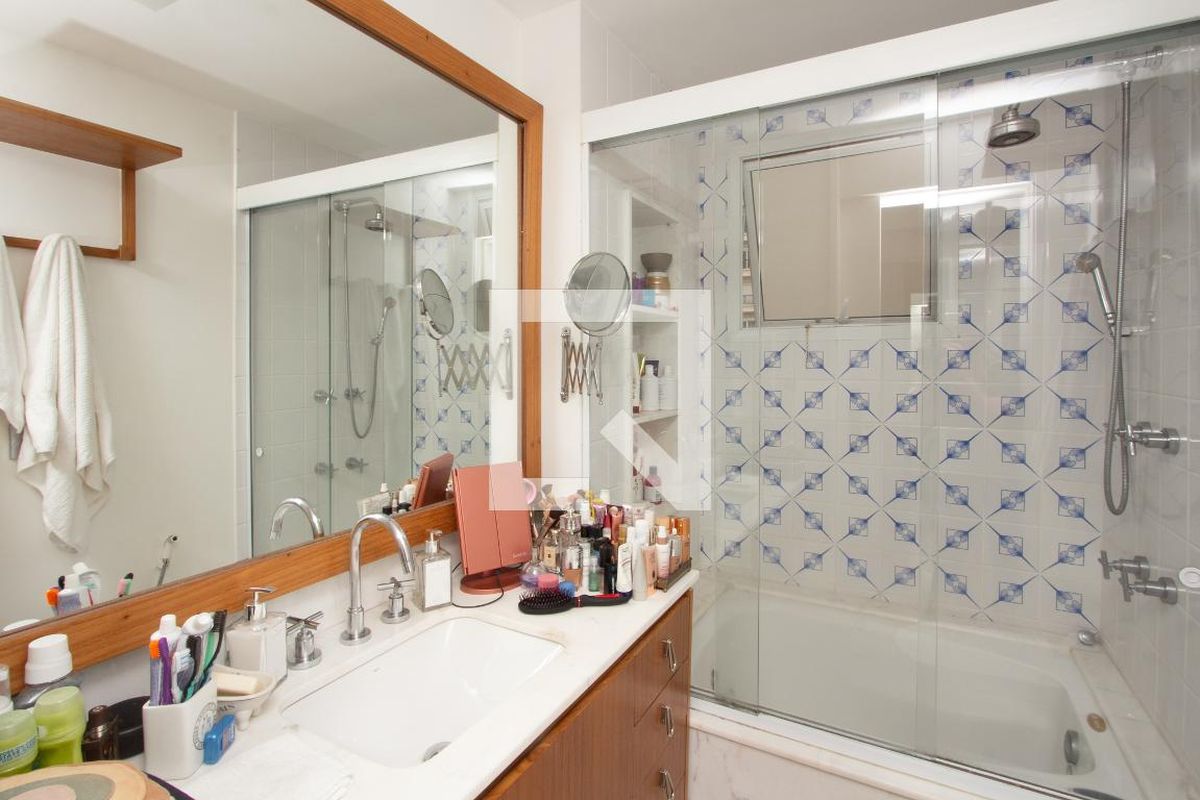 Apartamento, 3 quartos, 130 m² - Foto 52