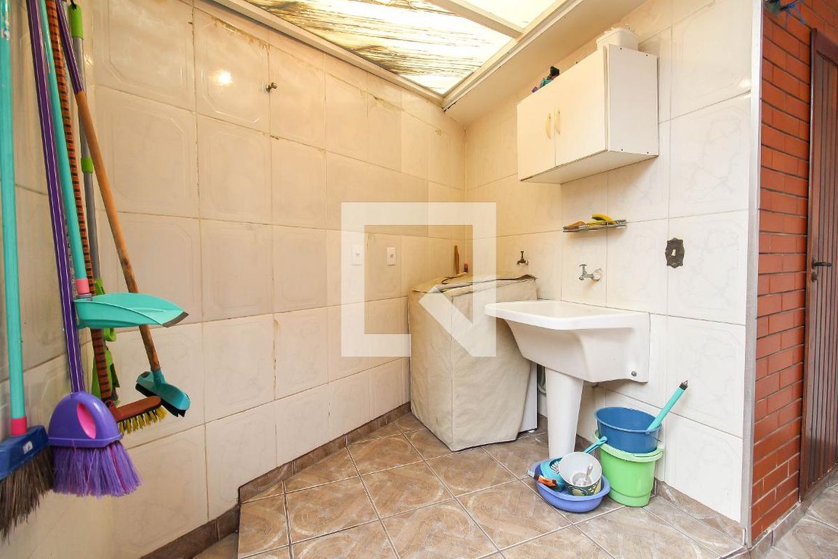 Casa, 3 quartos, 225 m² - Foto 80