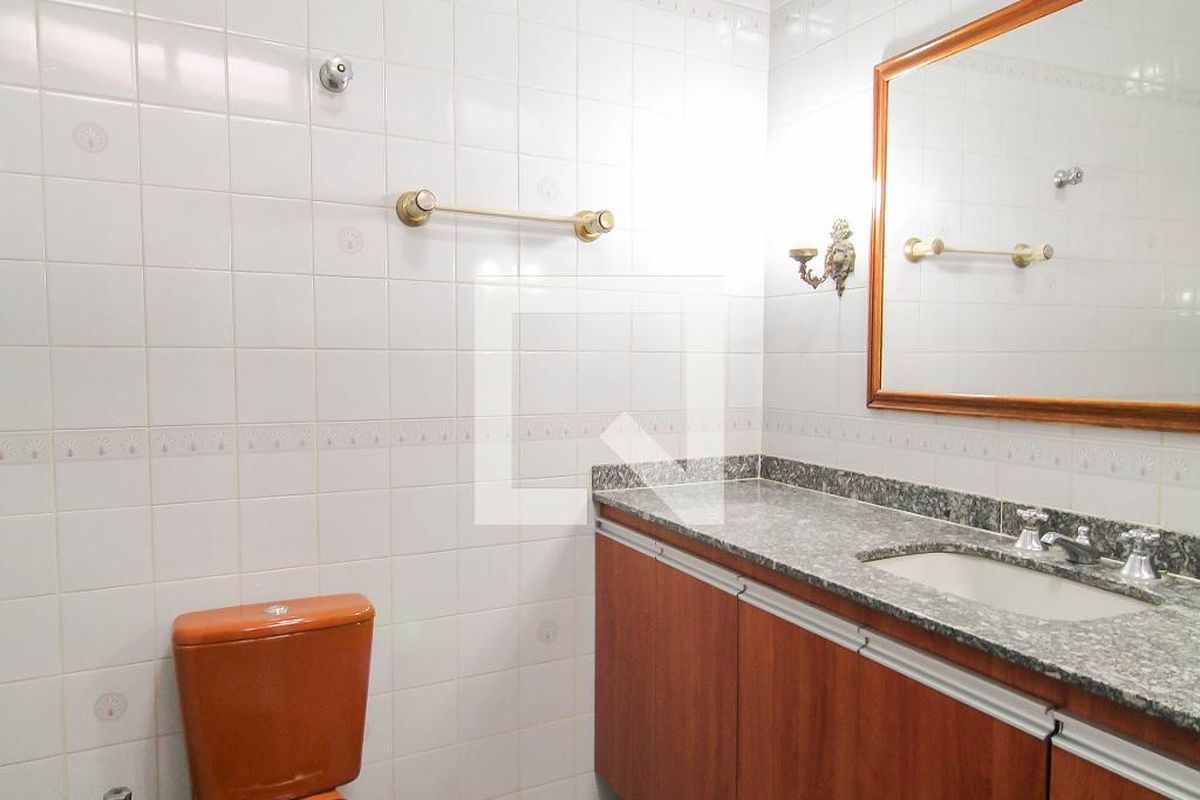 Casa, 3 quartos, 225 m² - Foto 54