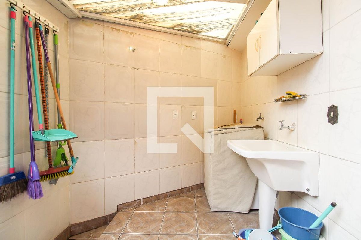 Casa, 3 quartos, 225 m² - Foto 82