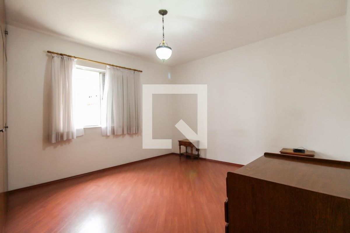 Casa, 3 quartos, 225 m² - Foto 14