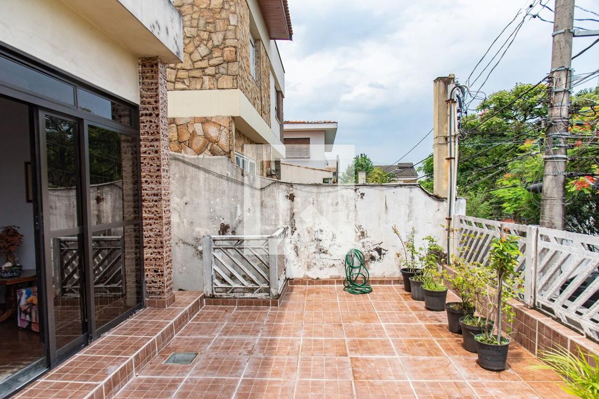 Casa, 4 quartos, 260 m² - Foto 18