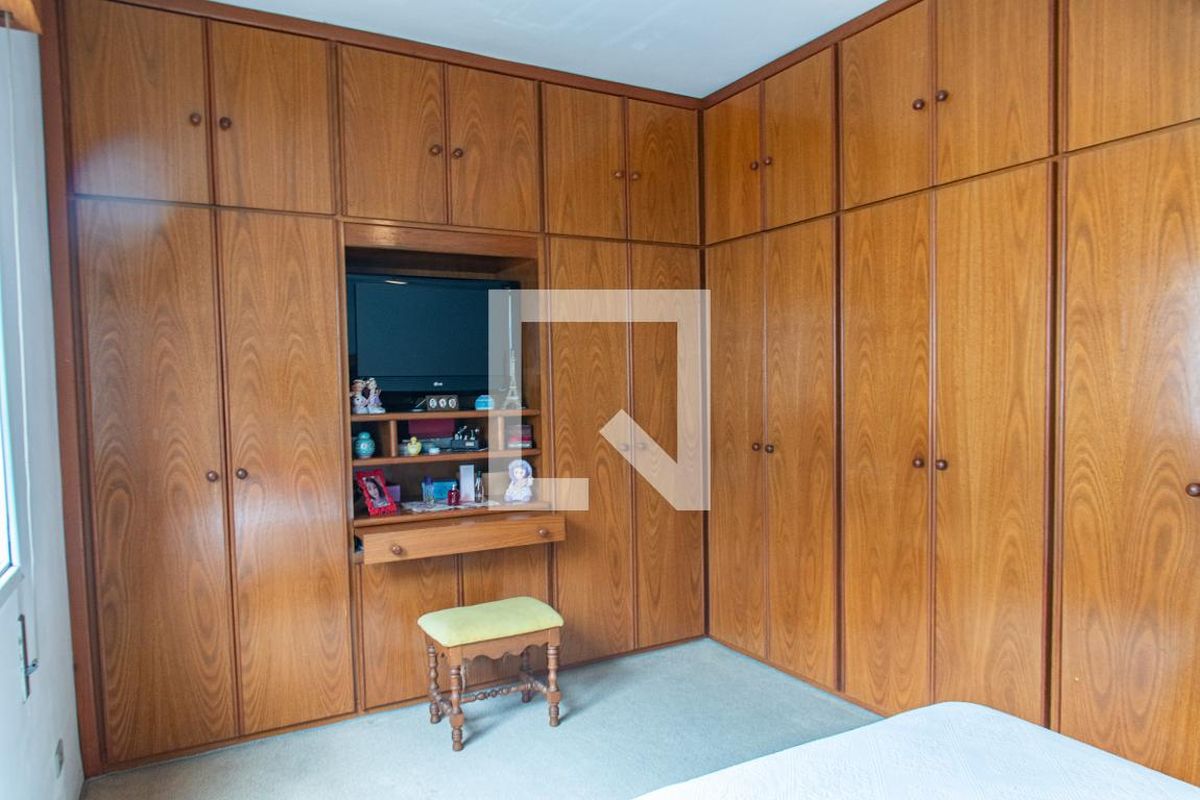 Casa, 4 quartos, 260 m² - Foto 34