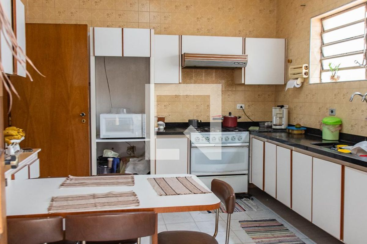 Casa, 4 quartos, 260 m² - Foto 82
