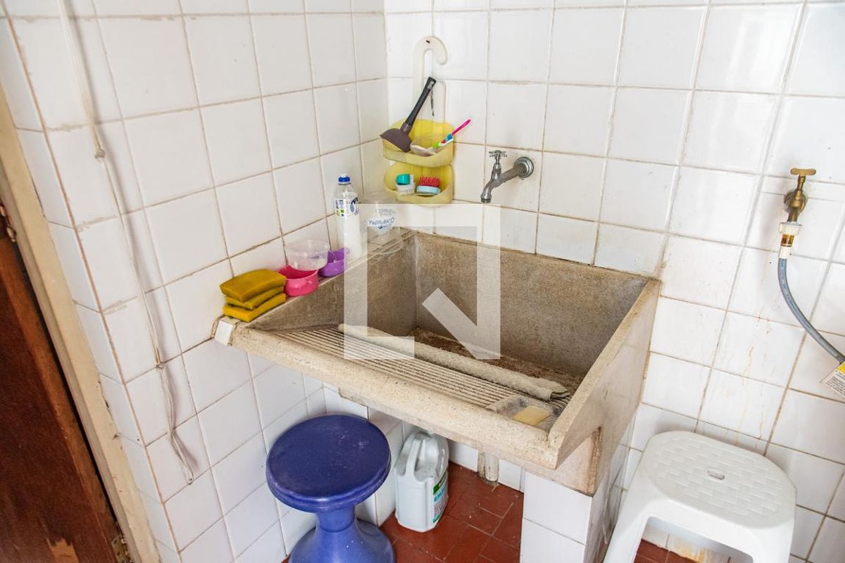 Casa, 4 quartos, 260 m² - Foto 110