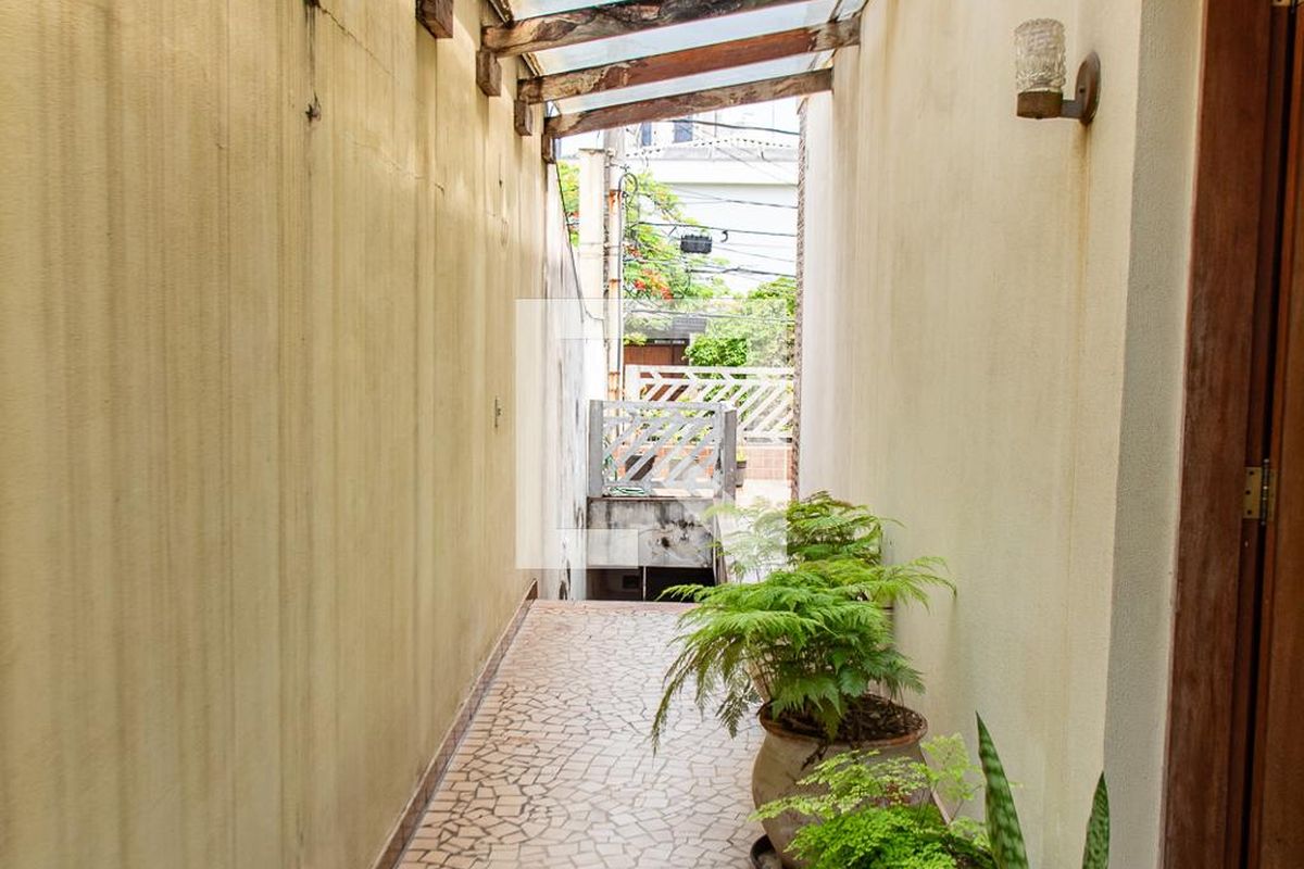 Casa, 4 quartos, 260 m² - Foto 92