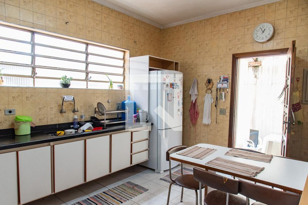 Casa, 4 quartos, 260 m² - Foto 84