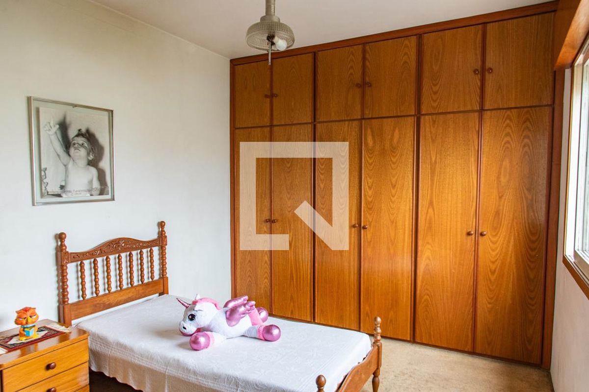 Casa, 4 quartos, 260 m² - Foto 58
