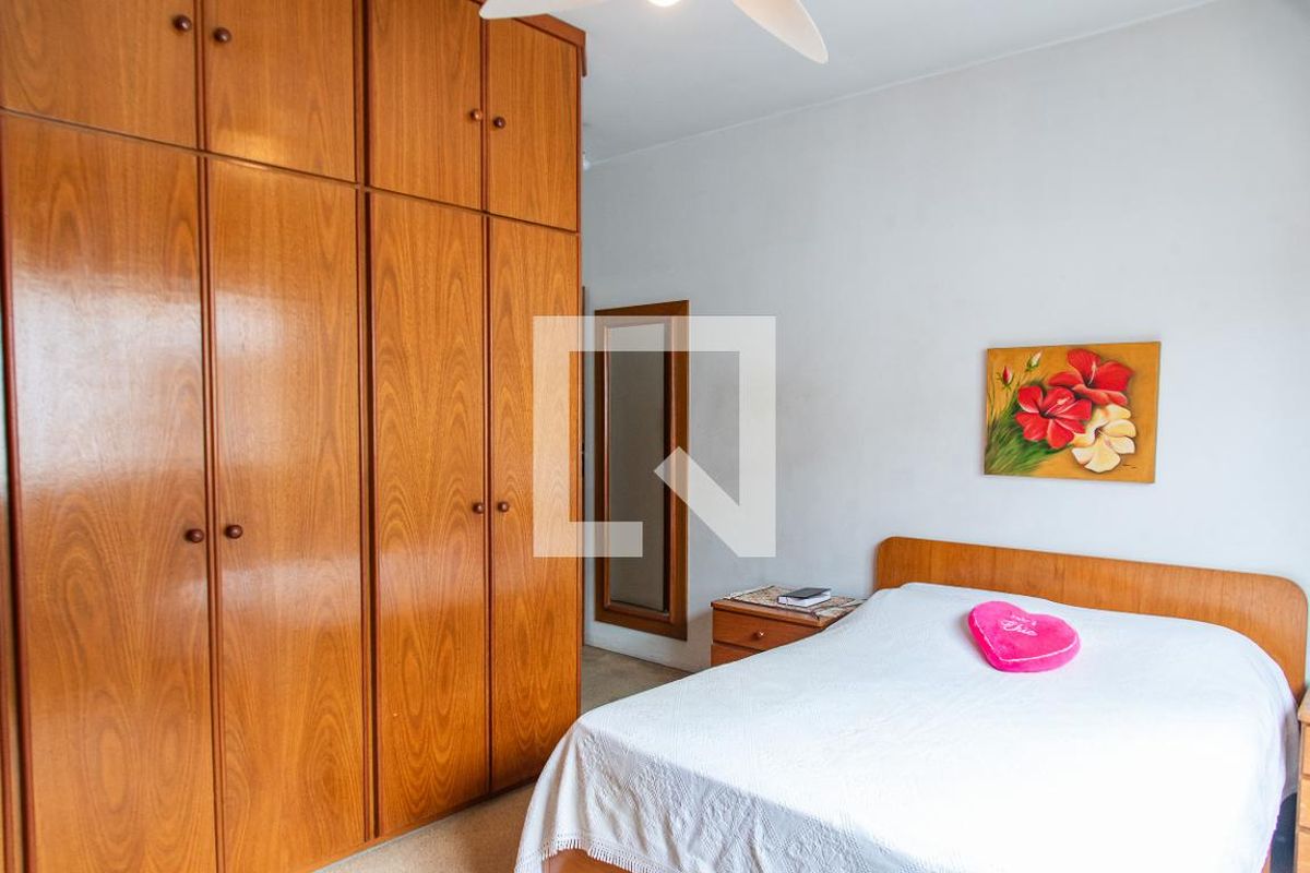 Casa, 4 quartos, 260 m² - Foto 32