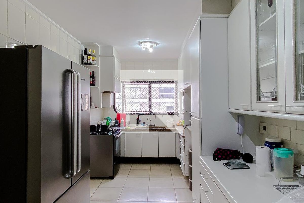 Apartamento, 3 quartos, 200 m² - Foto 160