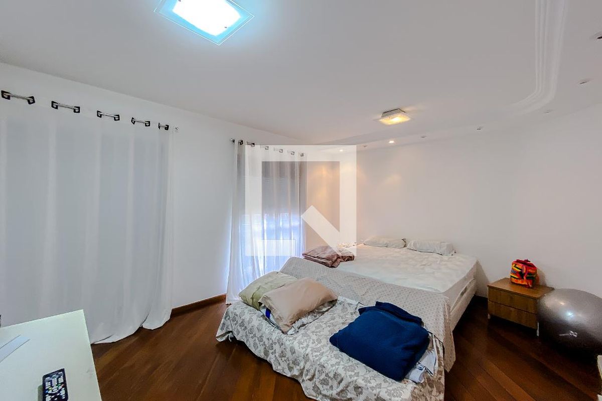 Apartamento, 3 quartos, 200 m² - Foto 116
