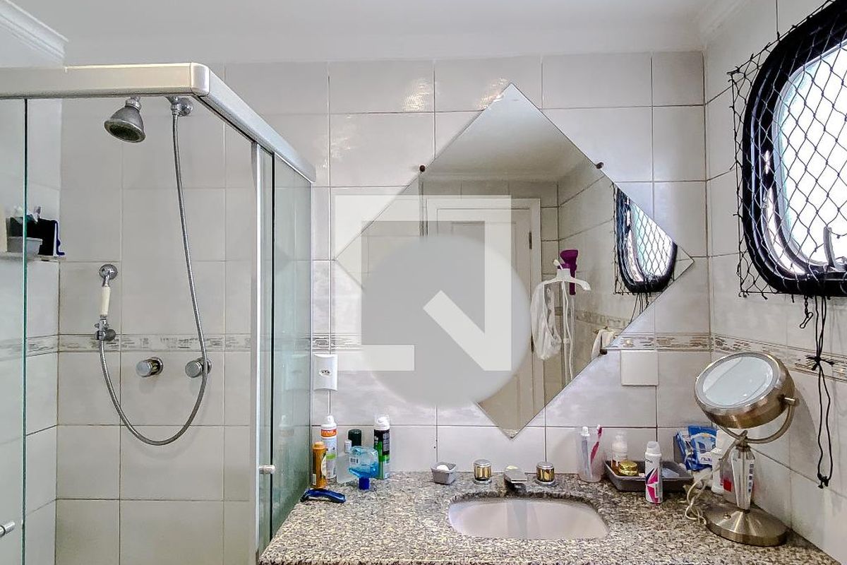 Apartamento, 3 quartos, 200 m² - Foto 136