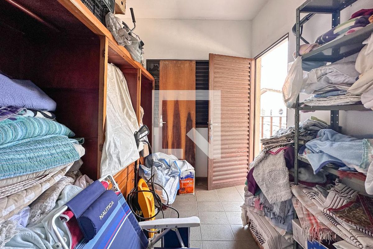 Casa, 3 quartos, 270 m² - Foto 172