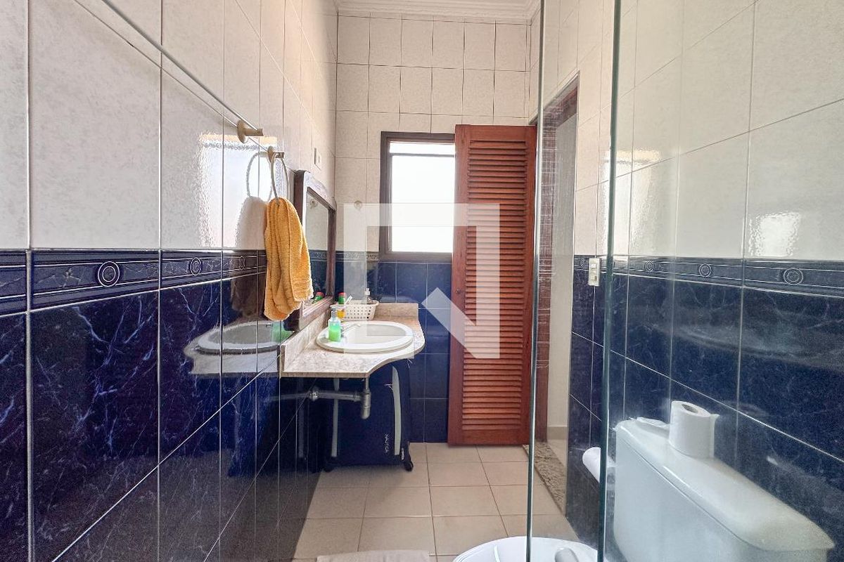 Casa, 3 quartos, 270 m² - Foto 48