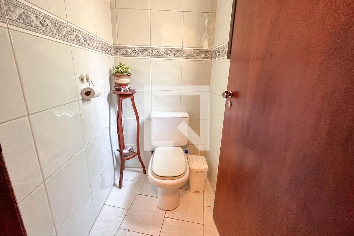 Casa, 3 quartos, 270 m² - Foto 108
