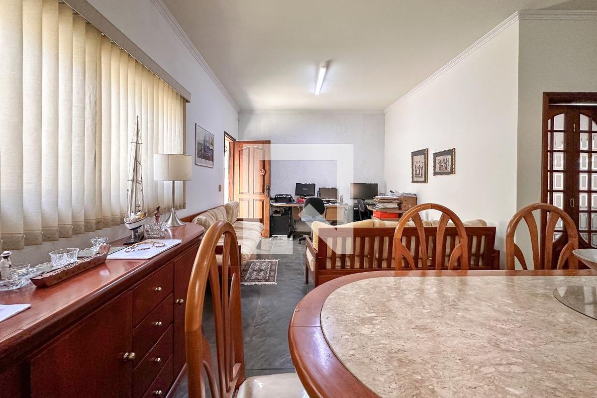 Casa, 3 quartos, 270 m² - Foto 12