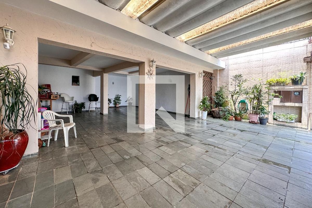 Casa, 3 quartos, 270 m² - Foto 184