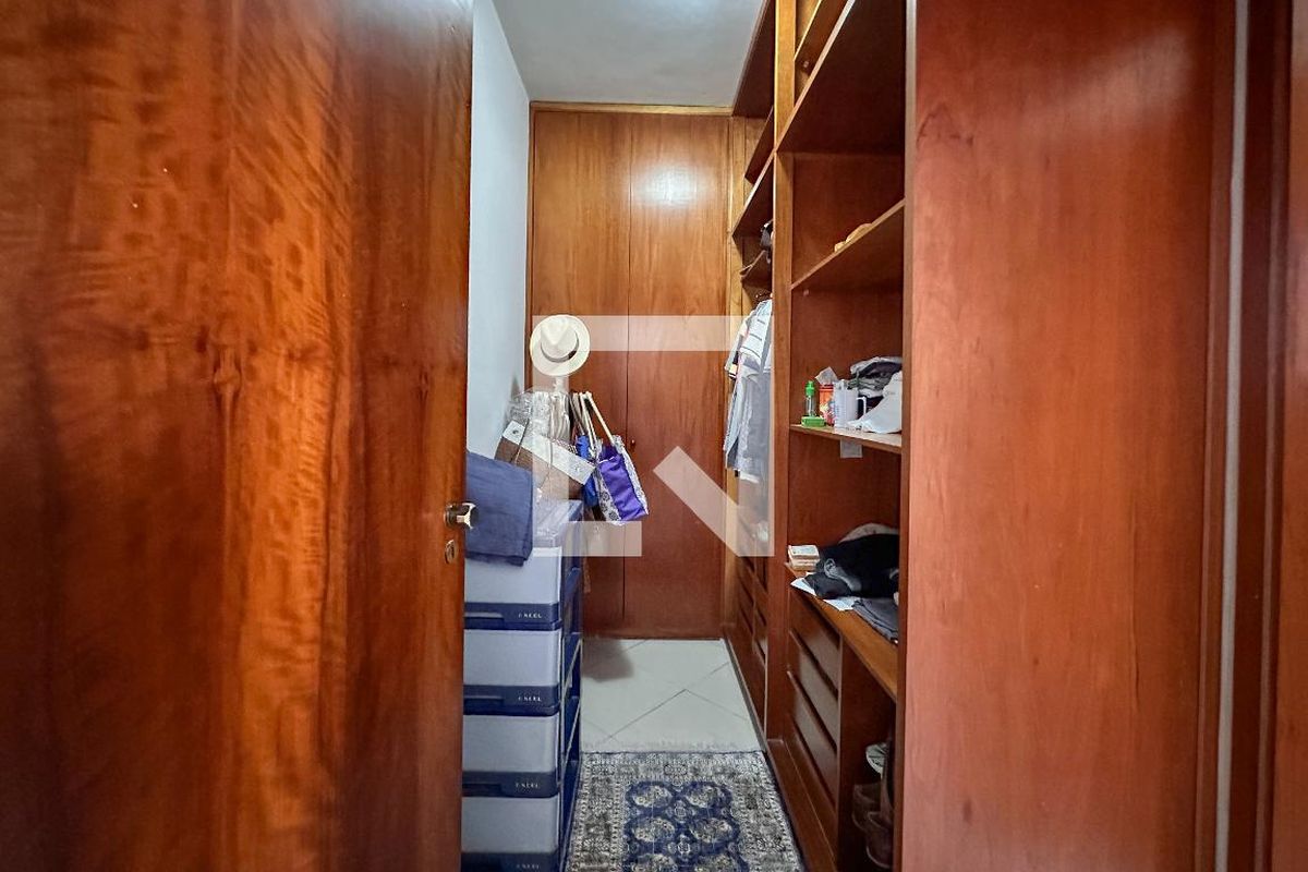 Casa, 3 quartos, 270 m² - Foto 92