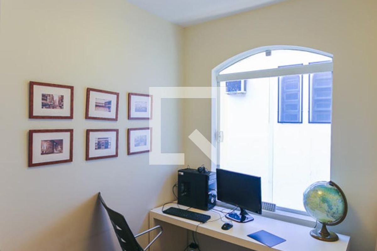 Casa, 4 quartos, 315 m² - Foto 42