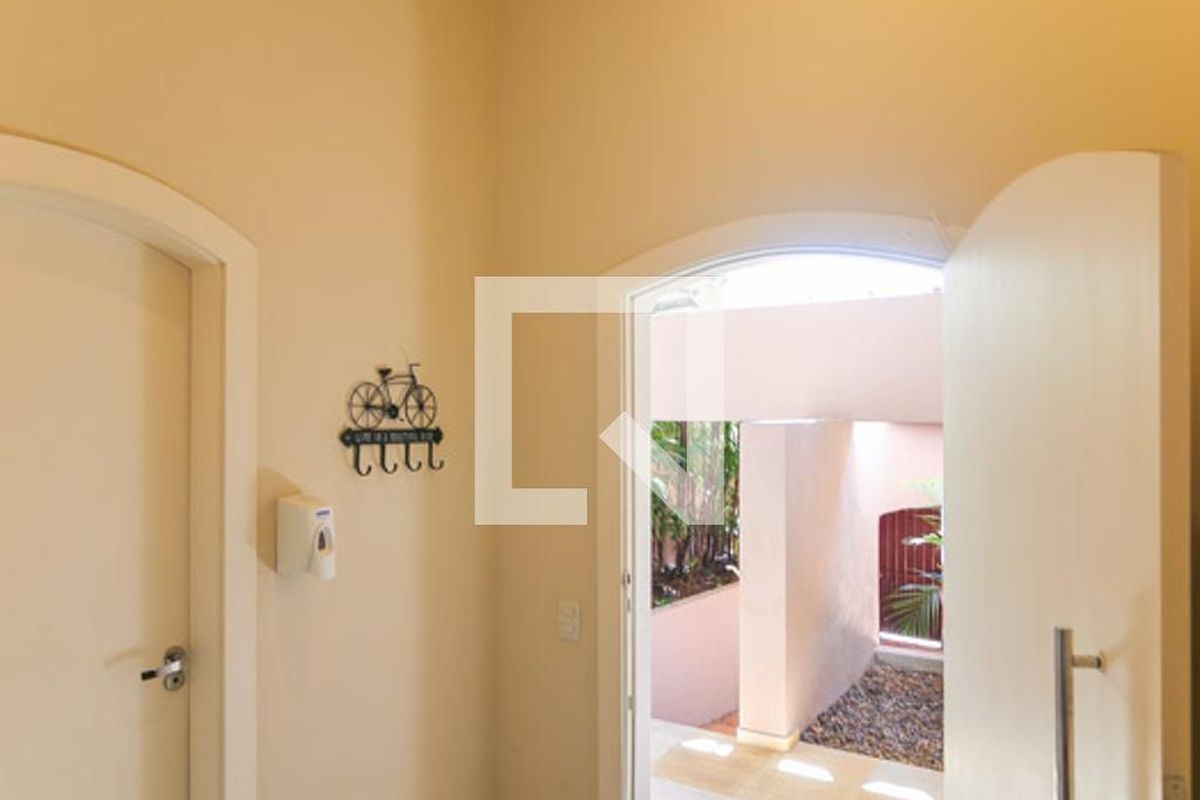 Casa, 4 quartos, 315 m² - Foto 12