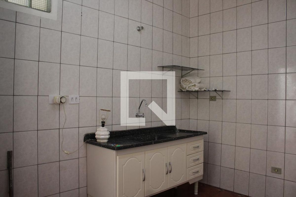 Casa, 4 quartos, 244 m² - Foto 48