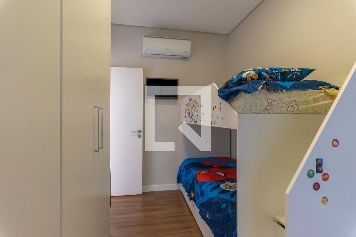 Casa à Venda - Swiss Park, 3 Quartos,  194 m2 em , Campinas - sp | SoloBR