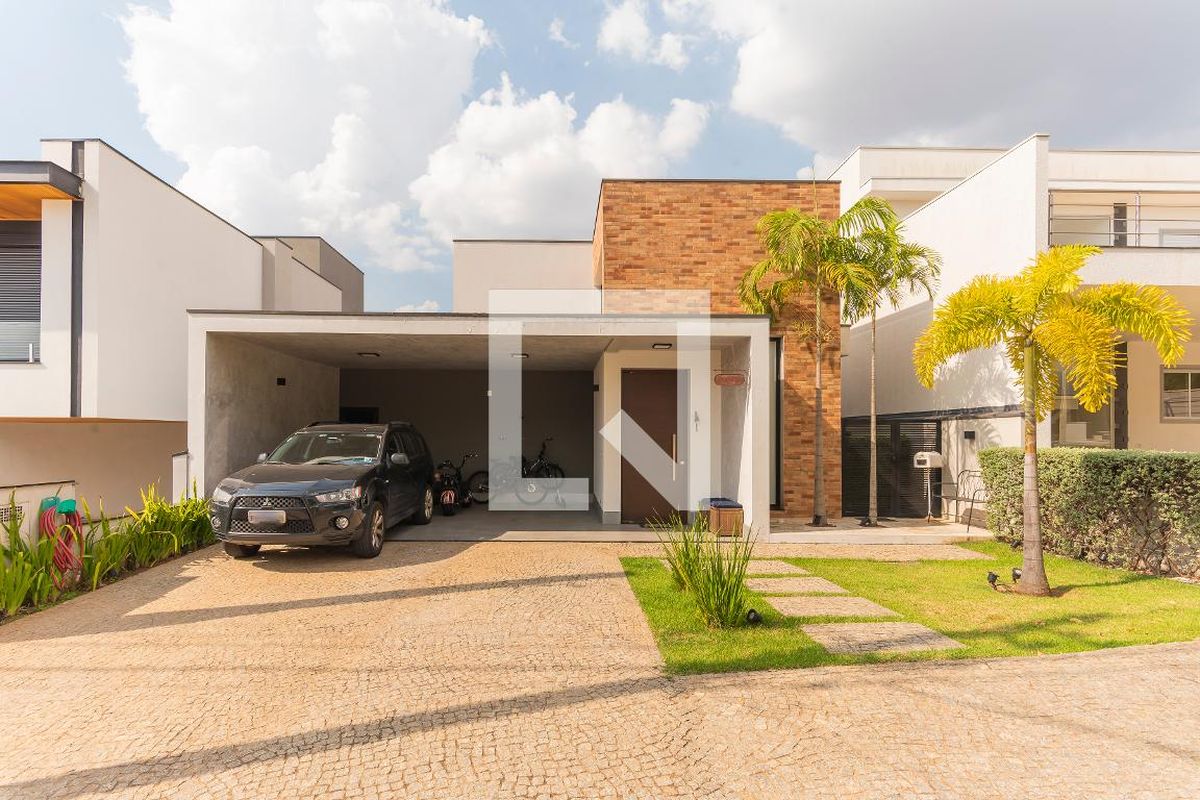 Casa à Venda - Swiss Park, 3 Quartos,  194 m2 em , Campinas - sp | SoloBR