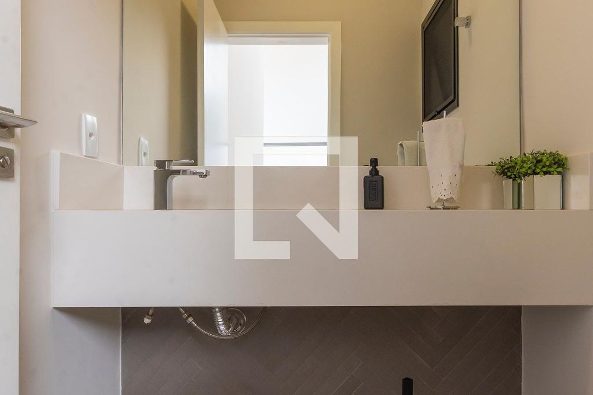 Casa à Venda - Swiss Park, 3 Quartos,  194 m2 em , Campinas - sp | SoloBR