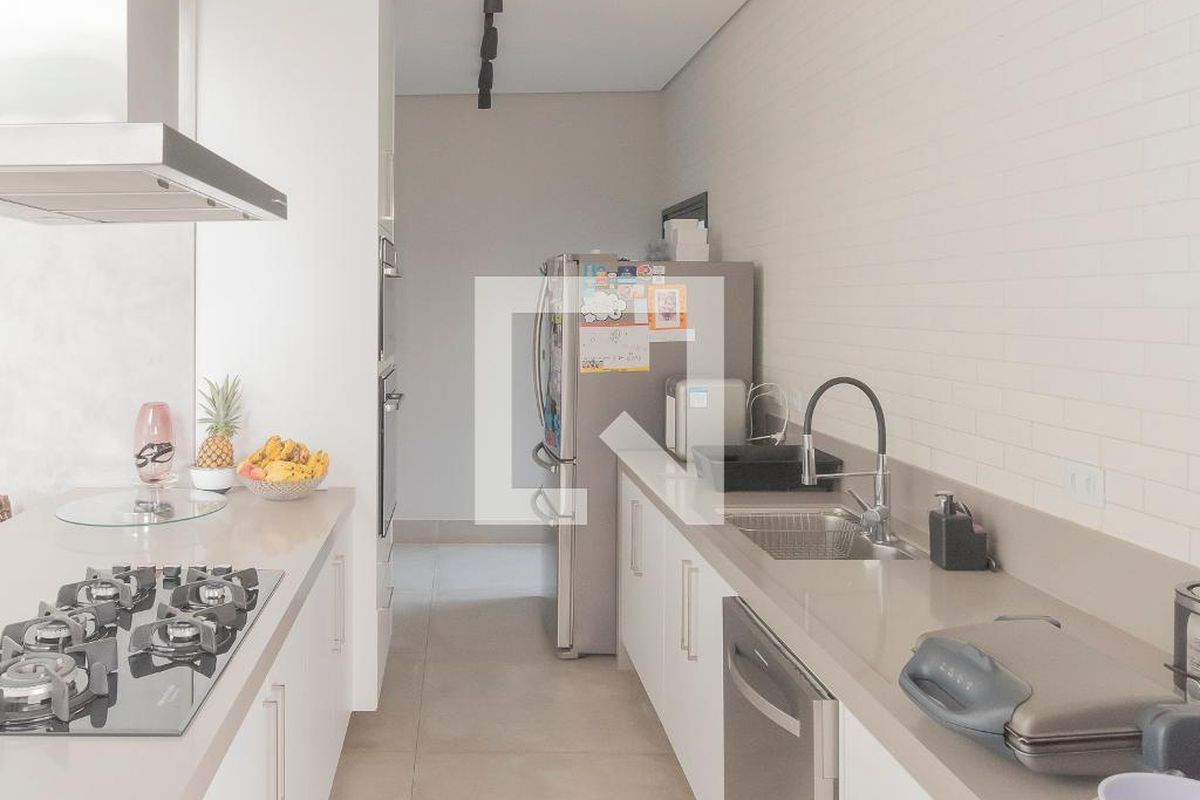 Casa à Venda - Swiss Park, 3 Quartos,  194 m2 em , Campinas - sp | SoloBR