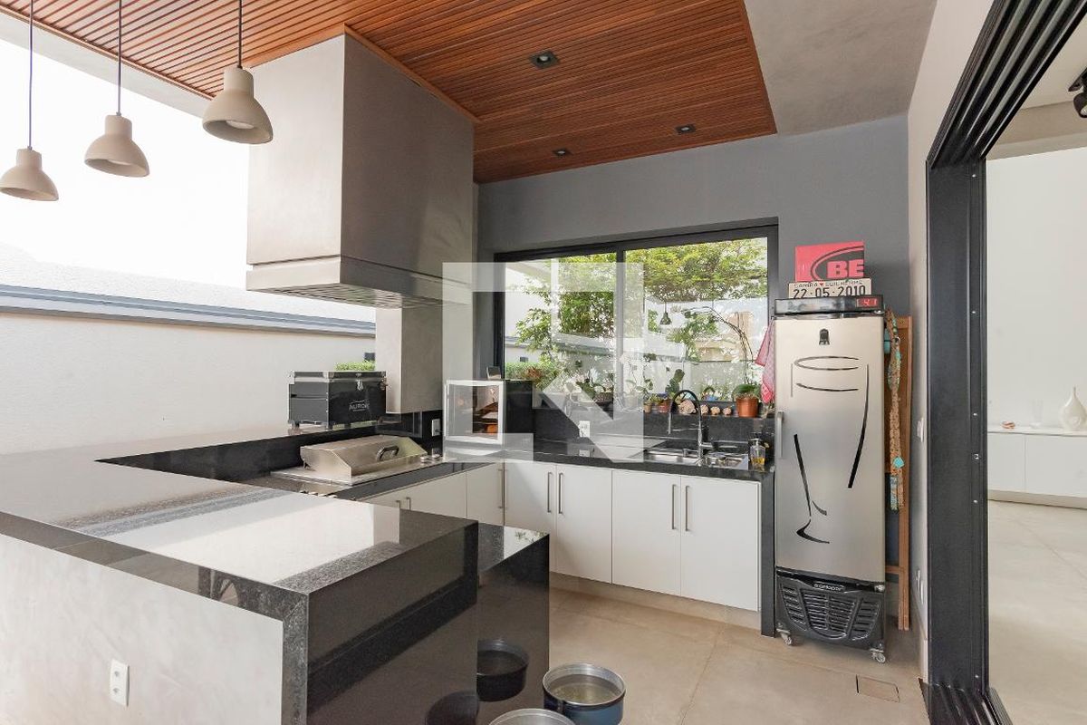 Casa à Venda - Swiss Park, 3 Quartos,  194 m2 em , Campinas - sp | SoloBR